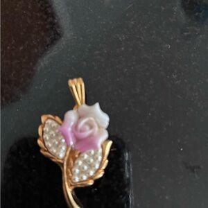Gold and Pink Rose Pendant Necklace pearl accents vintage